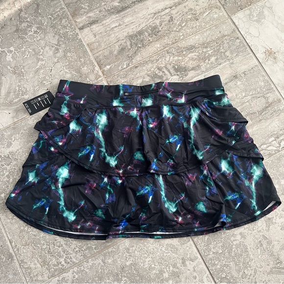 ID Ideology Plus Size Printed Celestial Sky Flouncy Skort, Size 3X New w/Tag - Picture 3 of 8